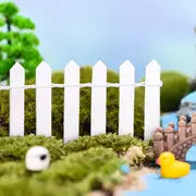 Mini Wooden Fence for Fairy Garden Decor (90x5cm)