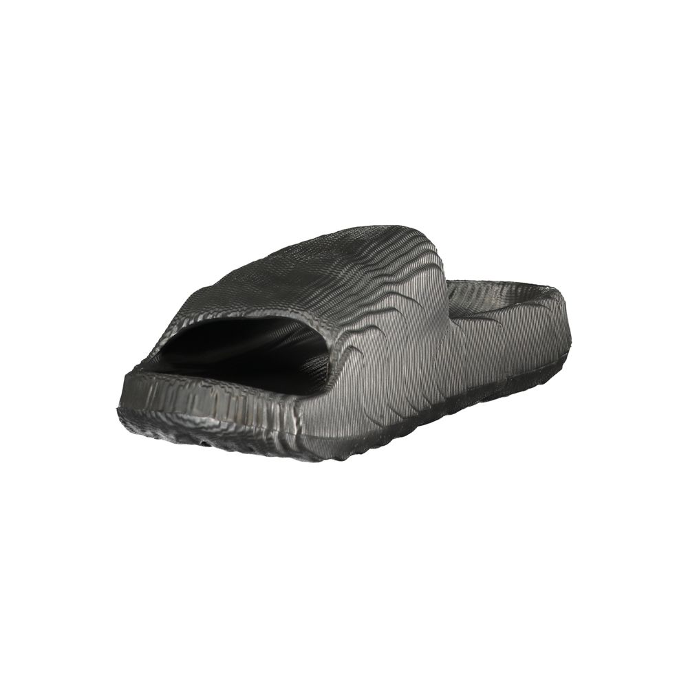 Norway 1963 Black Polyurethane Men Slipper