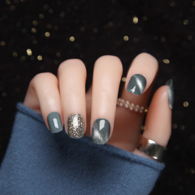 Wearable Women's Nail Patch Manicure Set