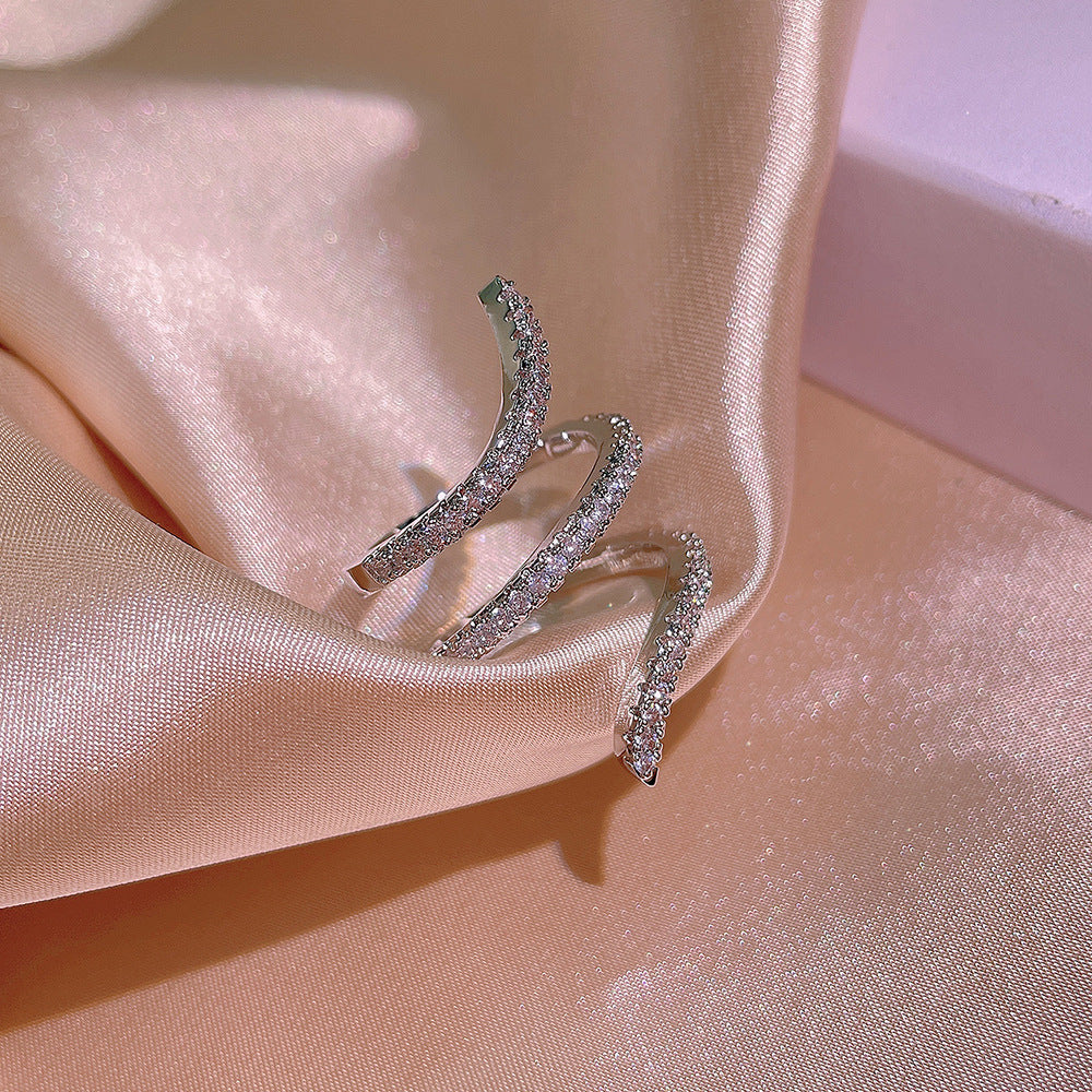 Geometric Zircon Ring - Stylish Minimalist Accessory