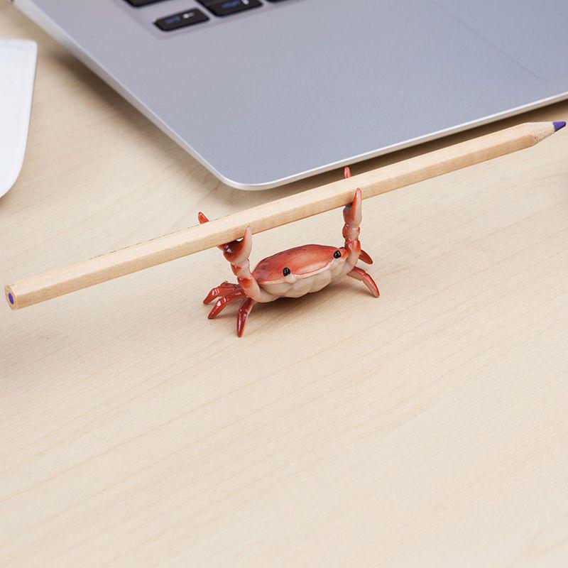 Creative Lifting Crab Pen Holder Storage and Decoration