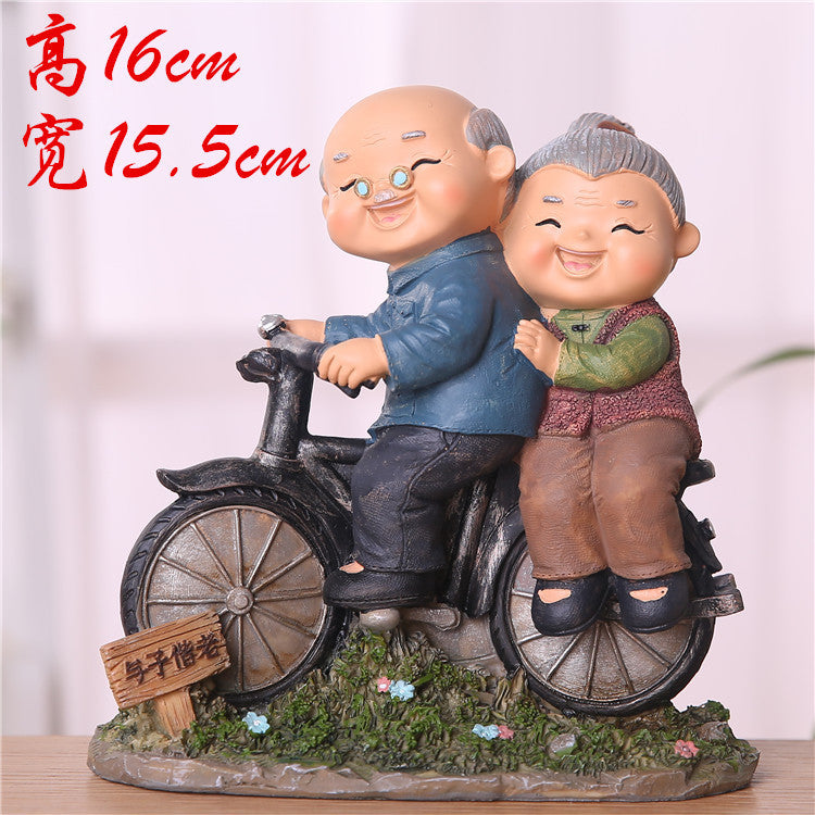Creative Elderly Couple Figurine for Home Decor Gift