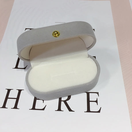 Luxury Jewelry Box with Floating Design and Plastic Film