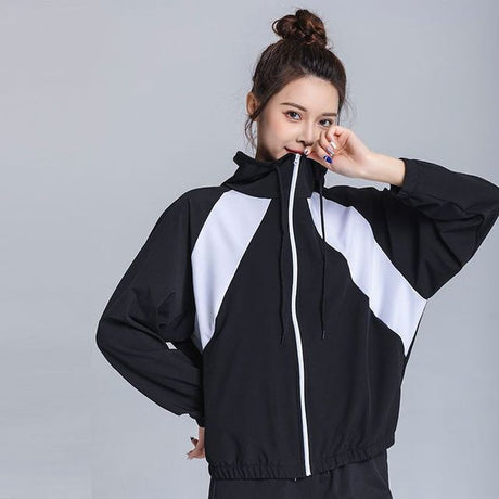 Breathable Women's Fitness Jacket for Running & Yoga