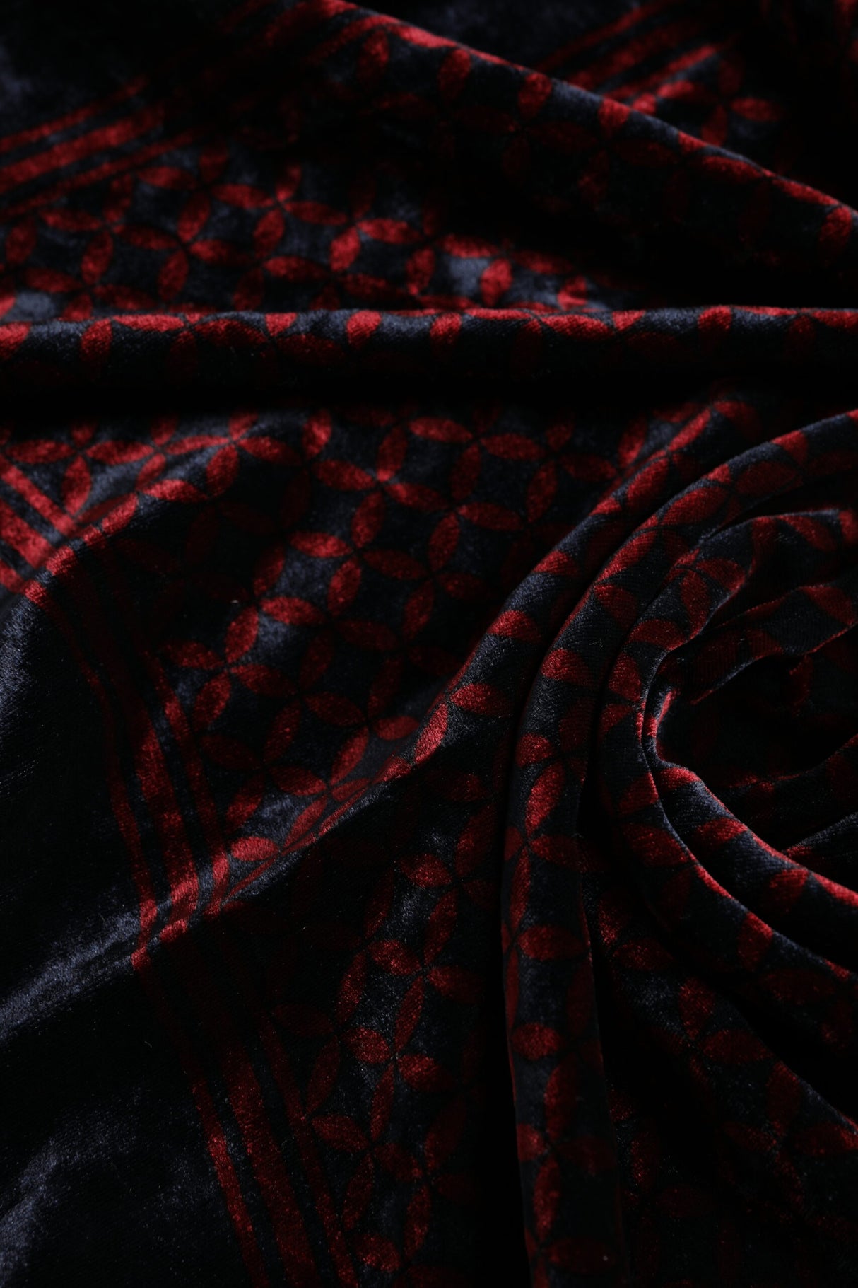 Dolce & Gabbana Black Red Viscose Square Men Foulard Scarf