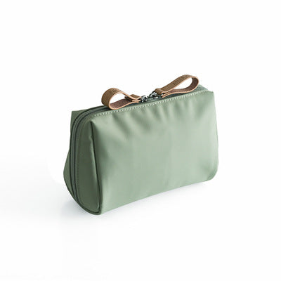 Fashionable Waterproof Makeup Organizer Pouch for Women