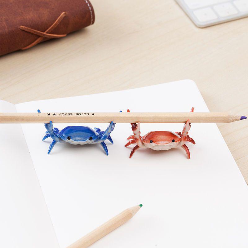 Creative Lifting Crab Pen Holder Storage and Decoration