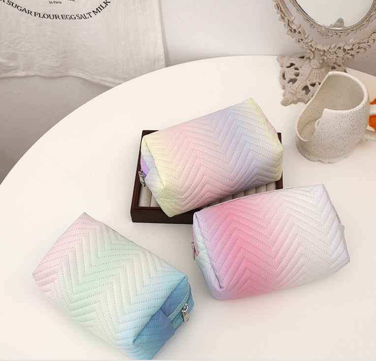 Women's Gradient 3D Cosmetic Organizer Travel Bag