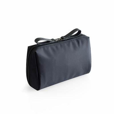 Fashionable Waterproof Makeup Organizer Pouch for Women
