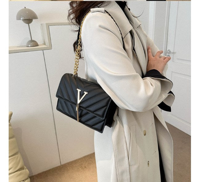 Stylish Women's Bag, French Crossbody Chain Bag