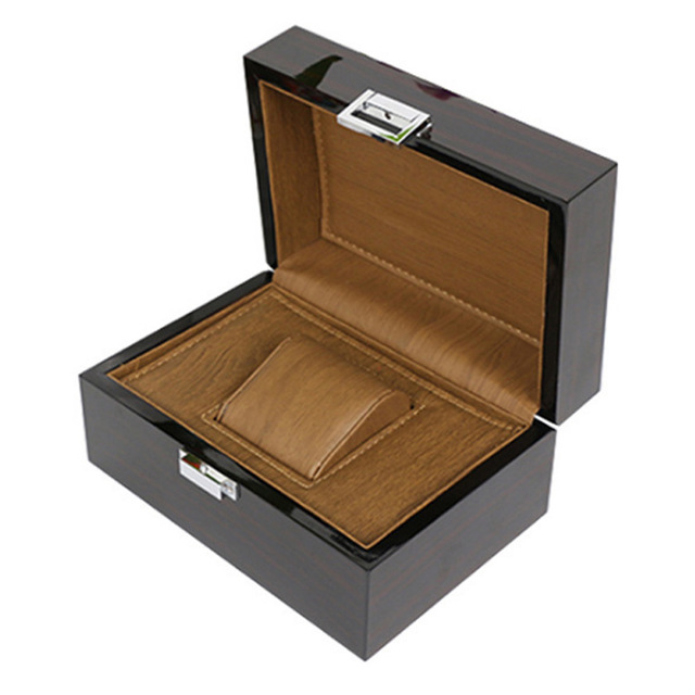 High-End Wooden Watch Box with Custom Gift Packaging