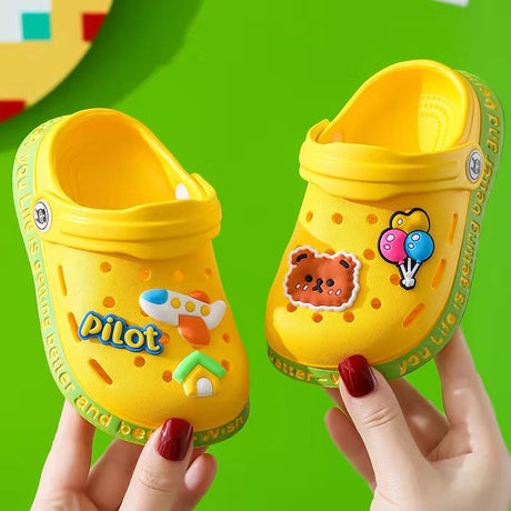 Lightweight Cartoon Garden Clogs for Kids and Girls