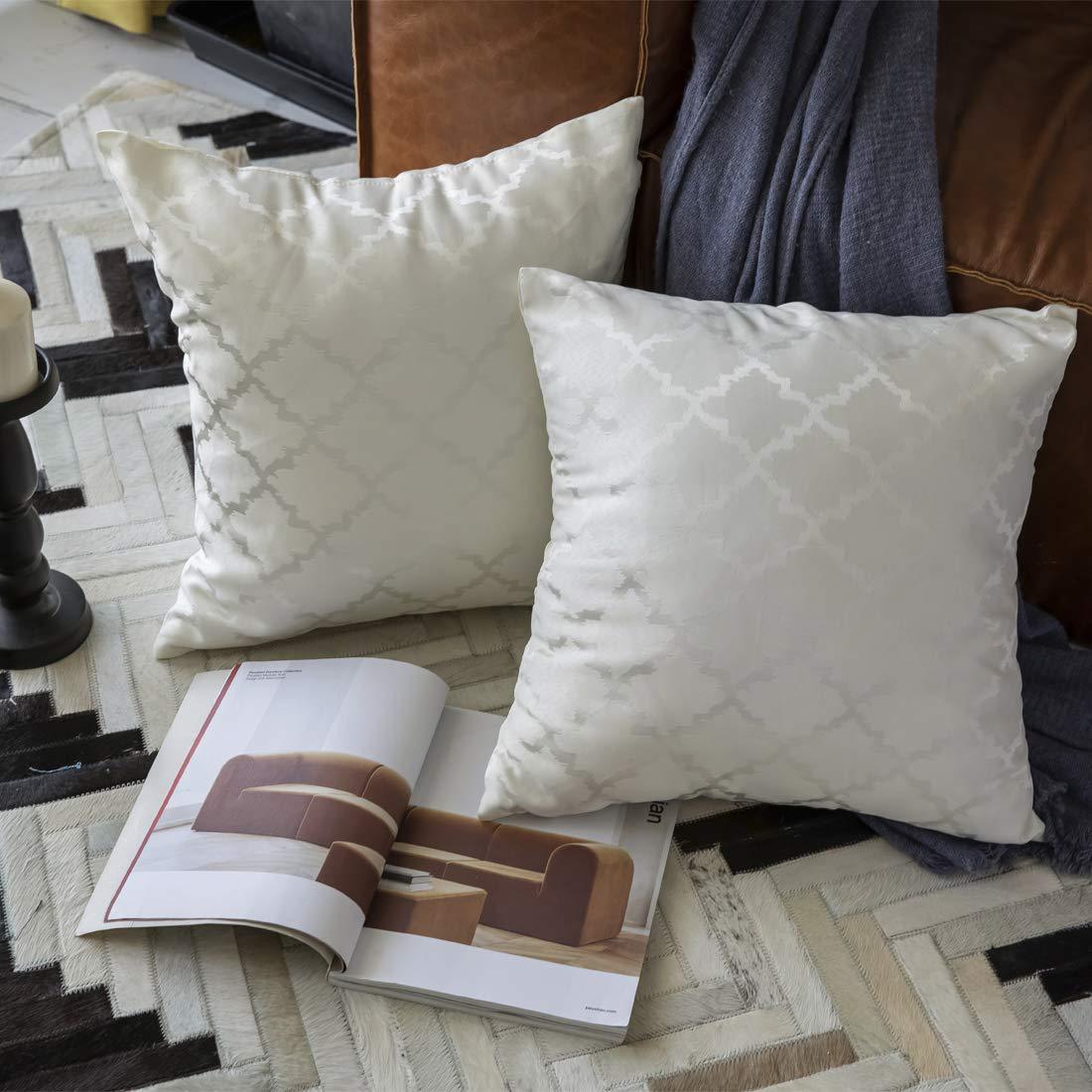 Thin Diamond Pattern Cushion Cover for Home Decor