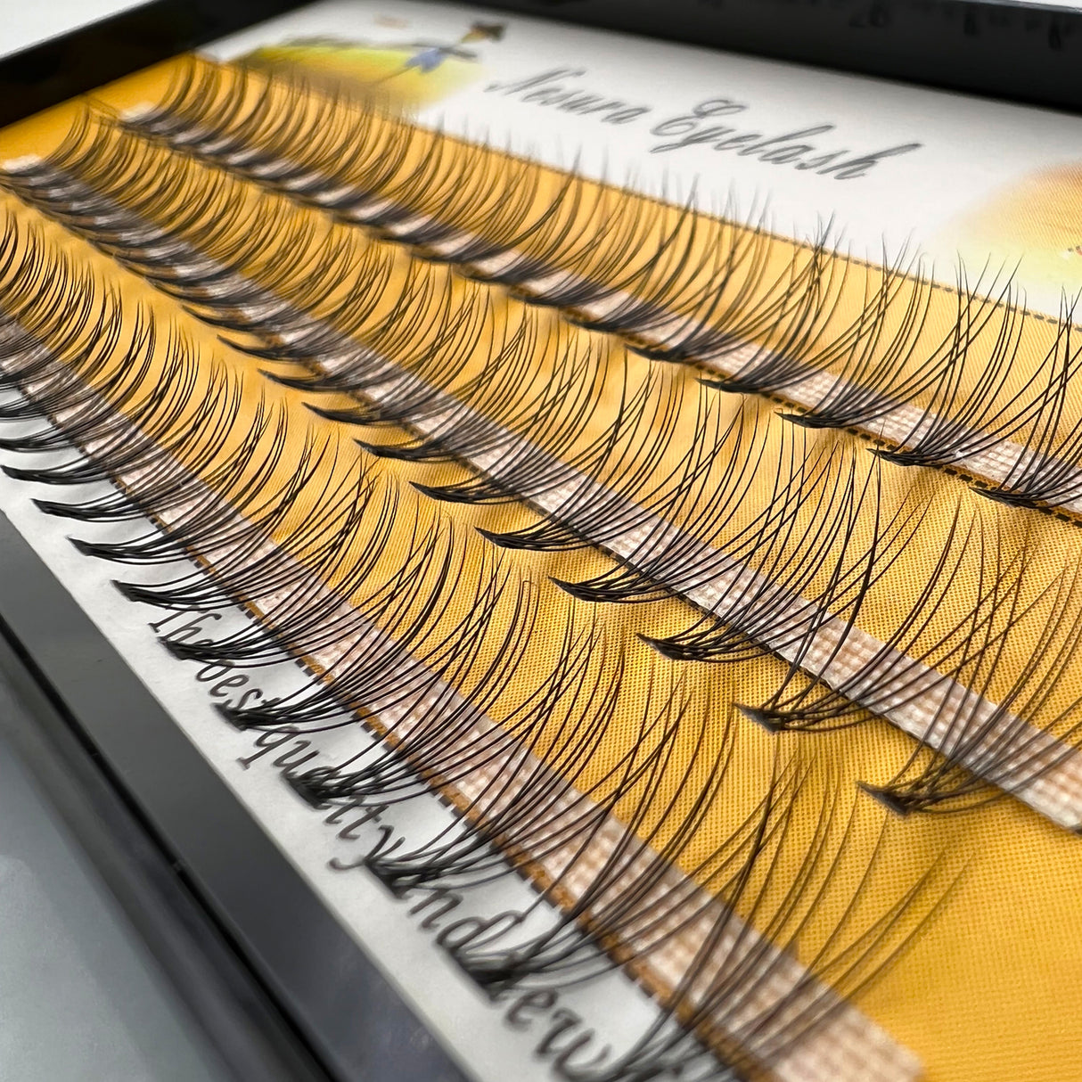 Caramel Brown YY Eyelash Extensions 0.05 Thickness