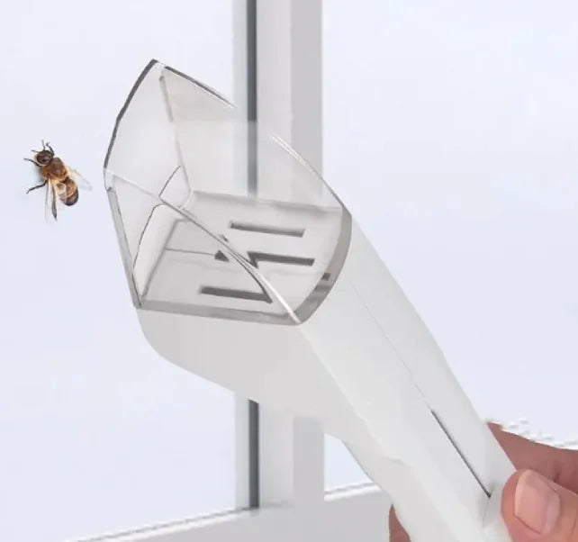 Handheld insect catcher tool