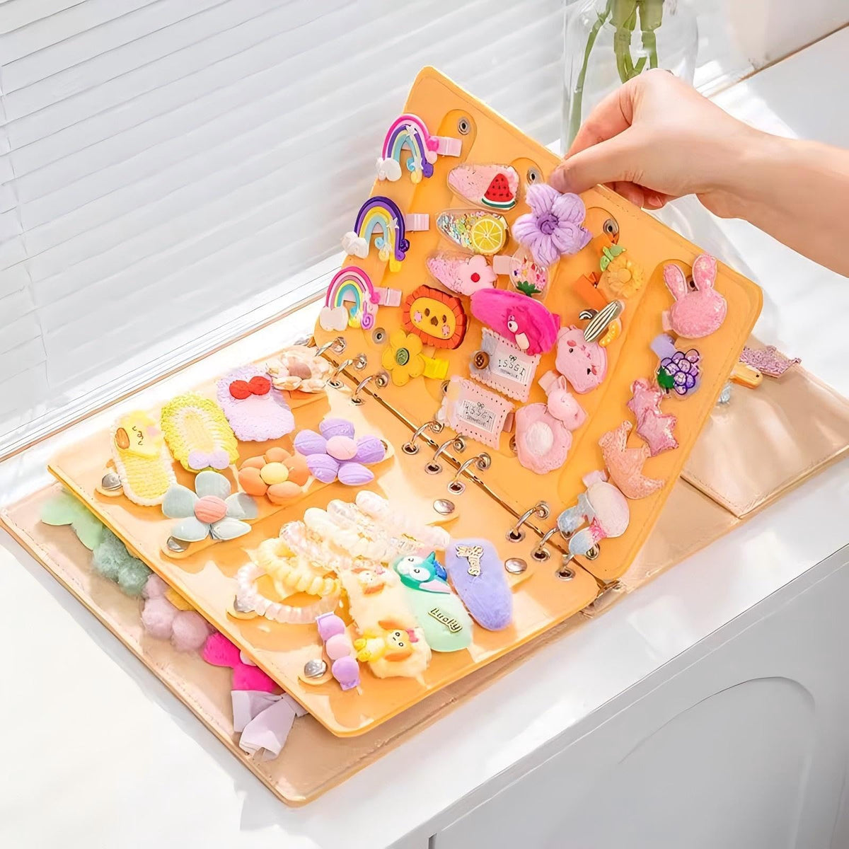 WeyMax Girls Hair Accessories Storage Organizer Baby Girl Hair Bows Holder Hair Clips Storage and Display Loose-Leaf Booklet Design