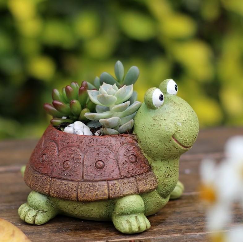 Resin Craft Succulent Planter and Decor Piece
