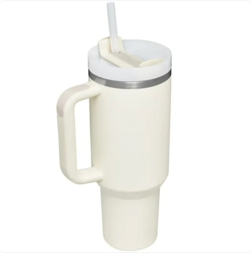 High-Capacity Stainless Steel Car Straw Cup - Portable Design
