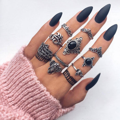 Bohemian Vintage Ring Set with Metal and Crystals