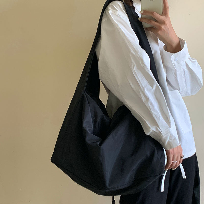 Luxury Nylon Fashion Bag Design