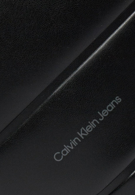 Calvin Klein Jeans Black Polyethylene Handbag