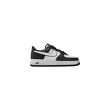 Nike Black And White Leather Low Top Sneakers