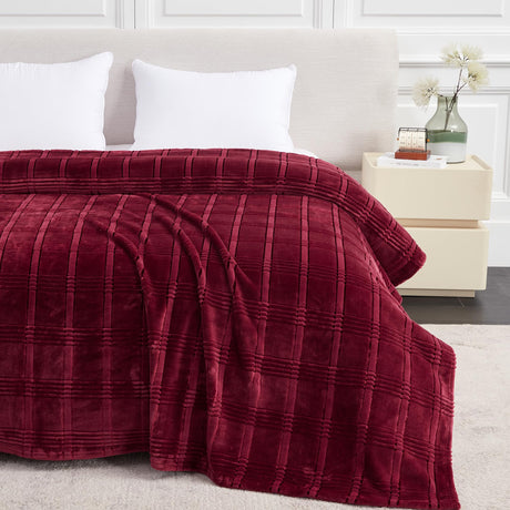 Serenhom Soft Cozy Plaid Fleece Twin Blanket 60x80 Inches Fuzzy Silky Flannel with Glitter Yarn and 3D Jacquard Stripes Lightweight Blanket for Couch Sofa Camping and Travel Burgandy Red