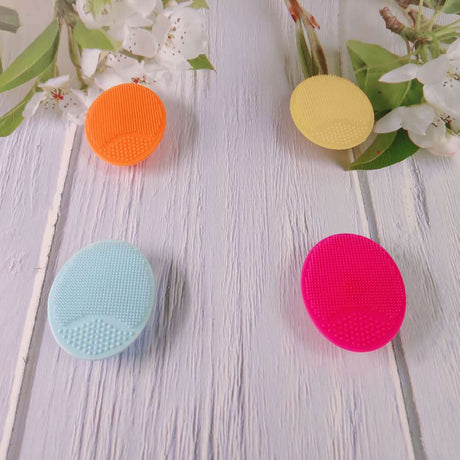 Manual Small Face Wash Brush with Food-Grade Silicone