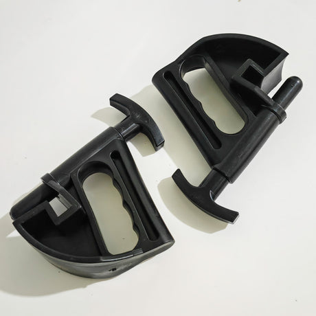 Car Tire Scraper Tool with Steel Ring Clamp