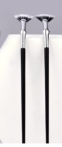 LashFan Mascara Fan Brush (One Piece)