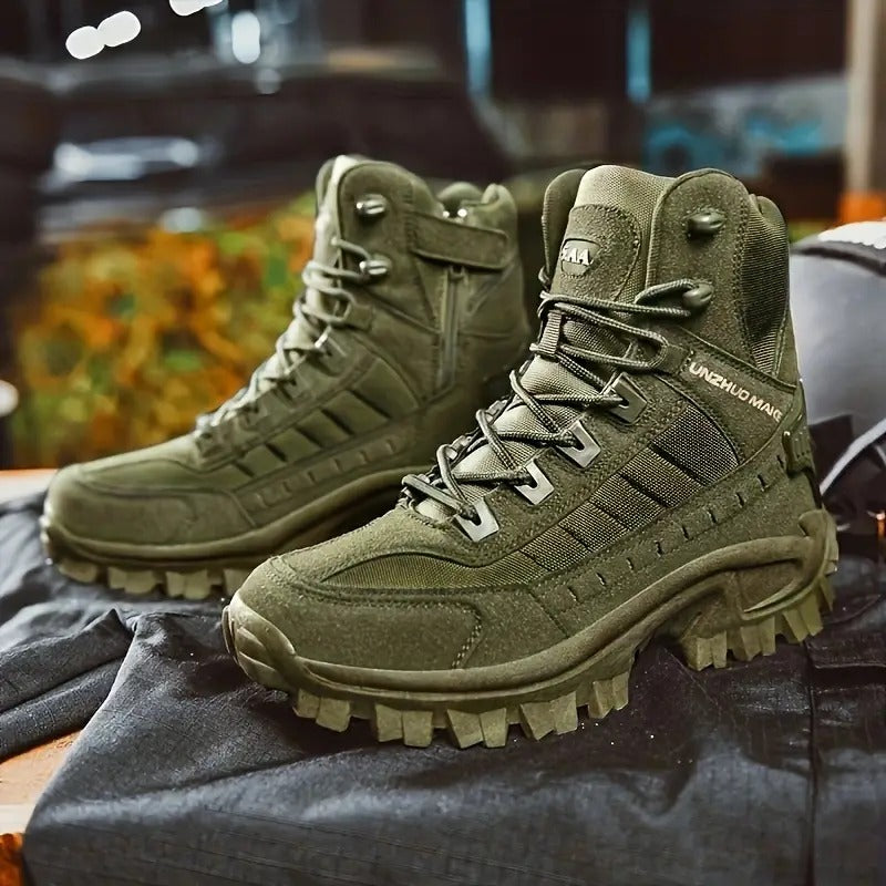 Men's Comfortable Lace-up Hiking Shoes for Outdoor Use