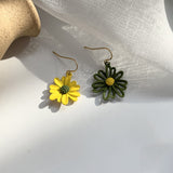 Asymmetrical Daisy Earrings - Korean Minimalist Style