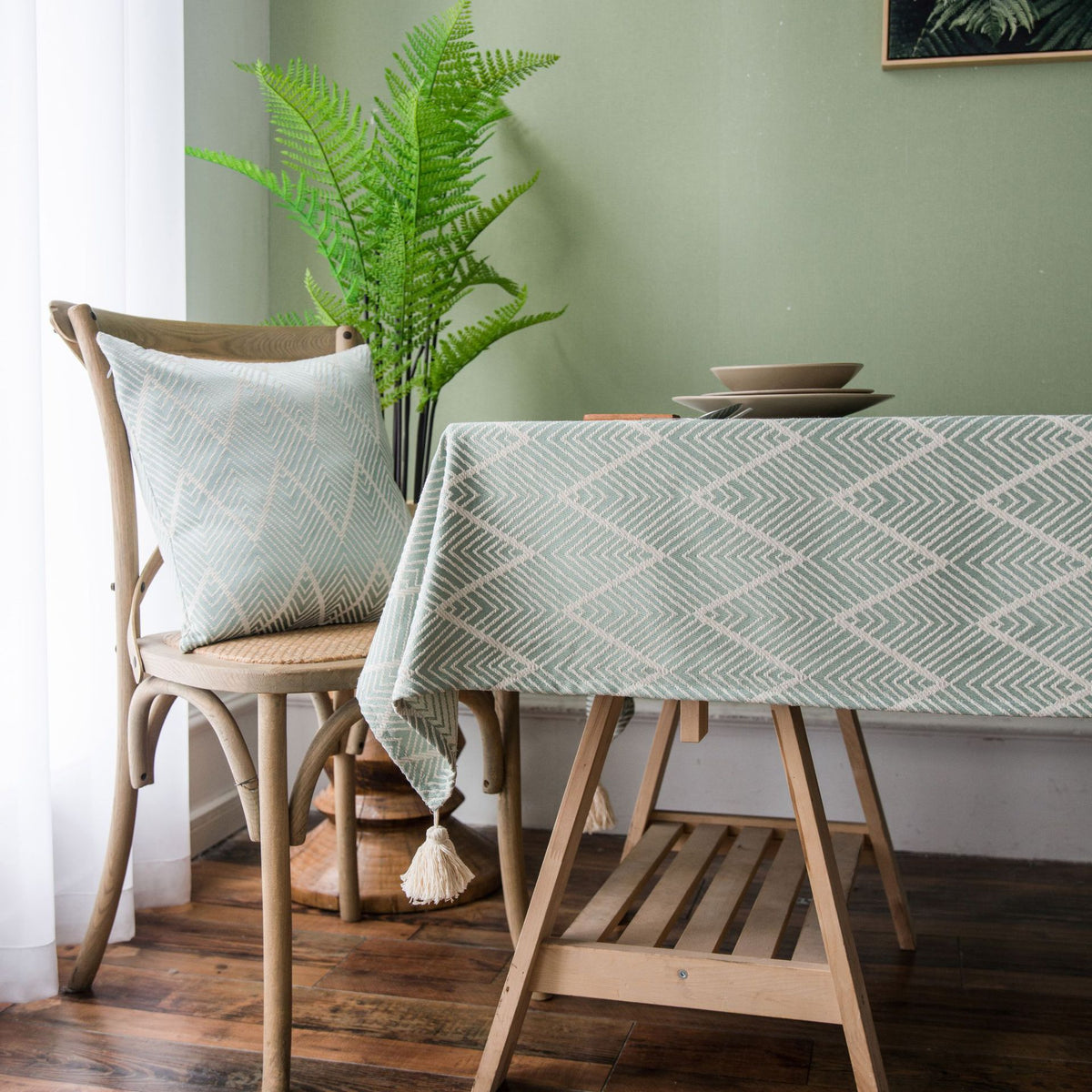 Waterproof Triangular Chevron Tablecloth for Home Use