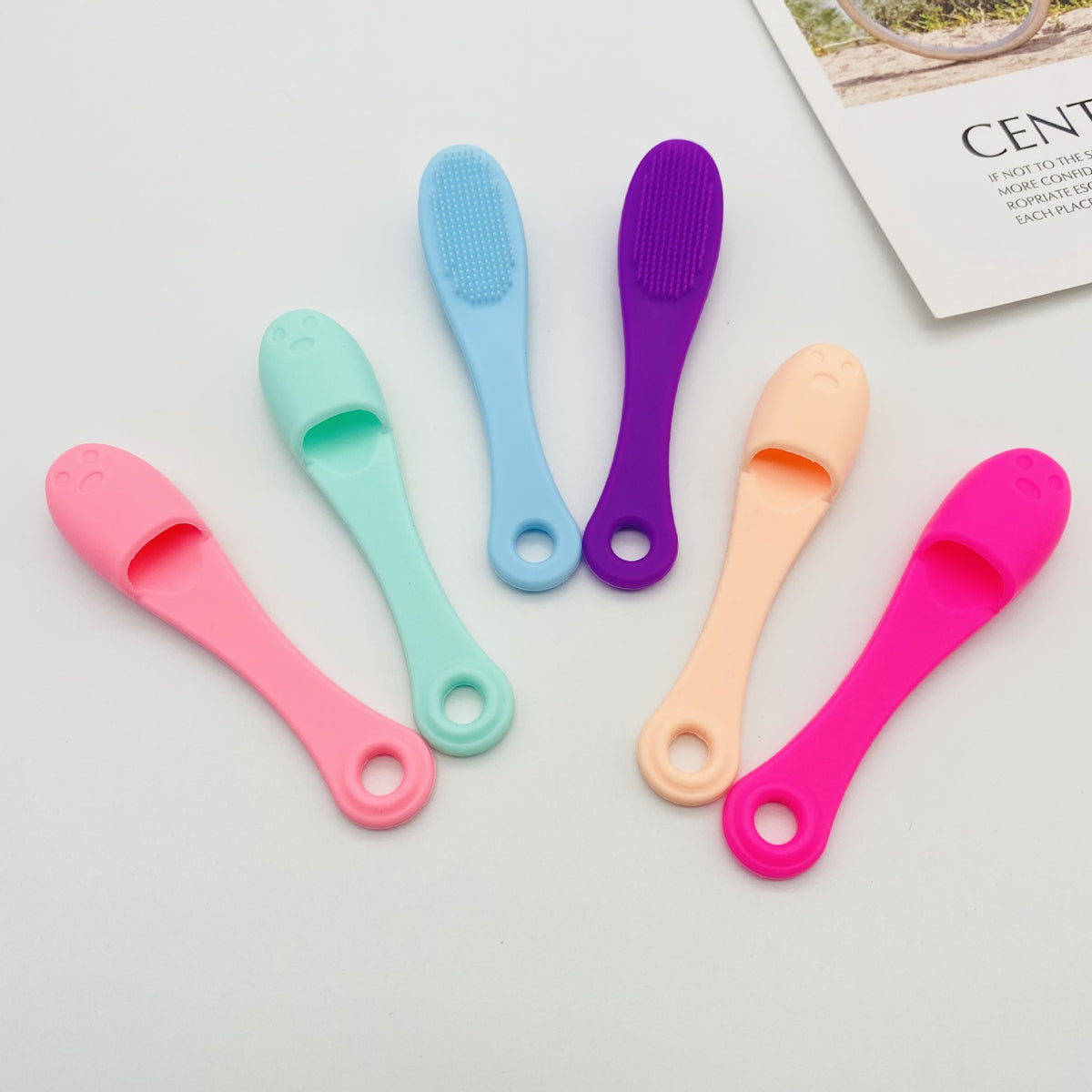 Manual Silicone Nose Brush and Facial Cleaning Tool