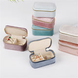 Mini Portable Velvet Earring Storage Box (1pc)