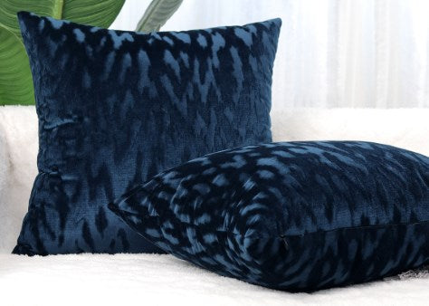 Gradient Pattern Pillowcase for Home Decor (Insert Not Included)
