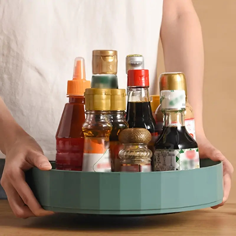 Rotatable Kitchen Storage Rack for Salt and Sauce