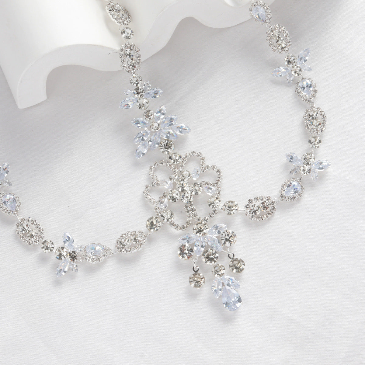 Rhinestone Hair Accessories with Tassels for Women