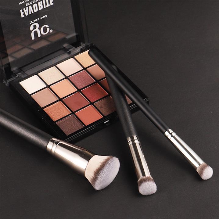 Recommended 270 Concealer Brush & 170 Foundation Brush