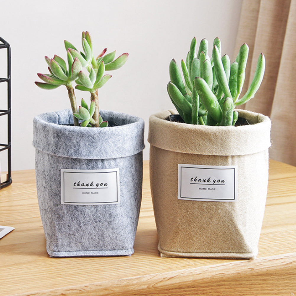 Creative Desktop Planter with Vintage Design (Felt)