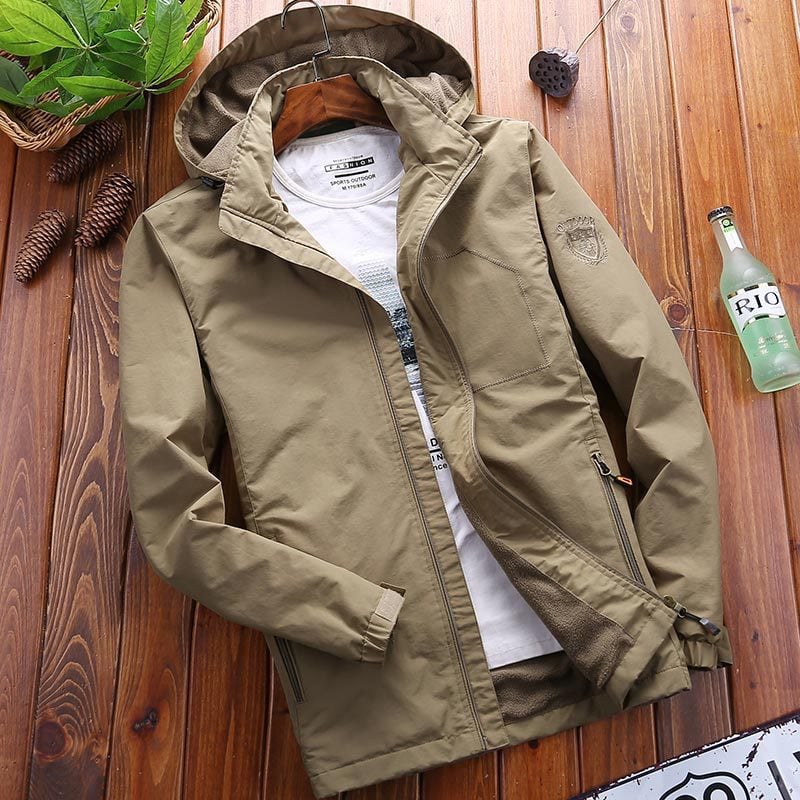 NIANJEEP Men's Outdoor Mountaineering Suit & Jacket