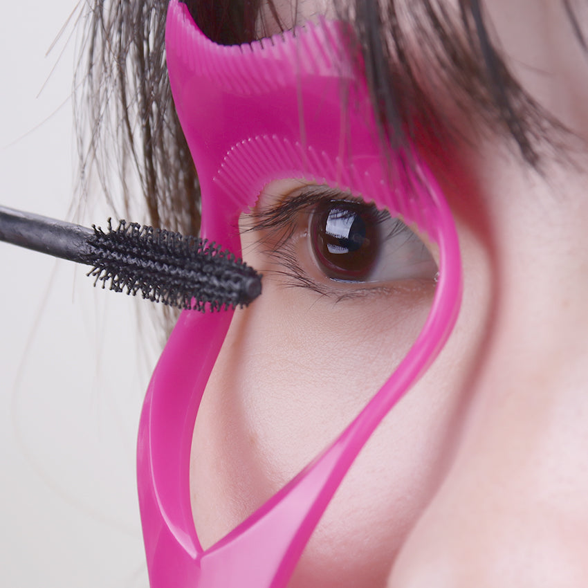 3 in 1 Eyelash Tools: Curler, Shield, and Comb
