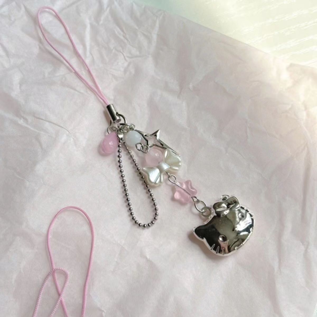 Kawaii Heart Bow Phone Chain - Aesthetic Accessory