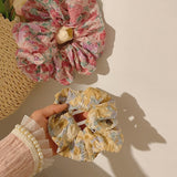 Pastoral Floral Oil Painting Large Hair Ring