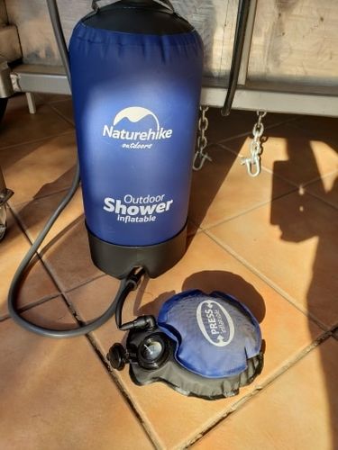 Shower Strap for Camping and Outdoor Use
