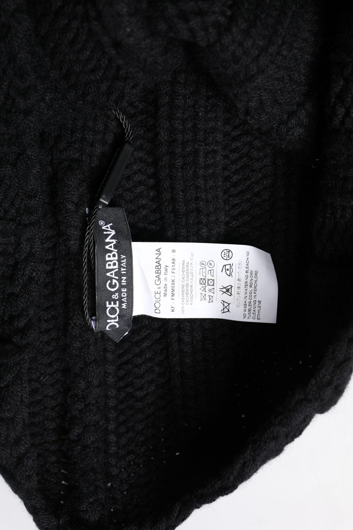 Dolce & Gabbana Black Cashmere Knitted Neck Warmer Foulard Scarf