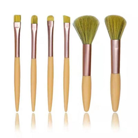 Professional Makeup Brush Set with Soft Synthetic Handles
