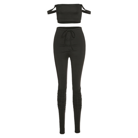 Summer Women's Casual Outfit with Off-Shoulder Design