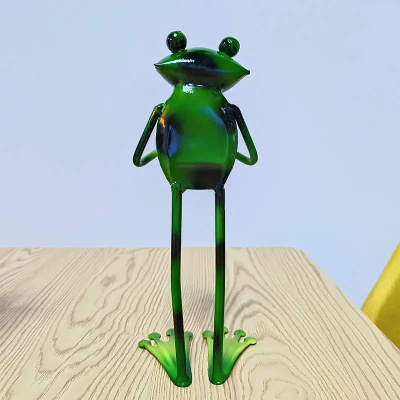 Creative Iron Frog Sculpture for Home and Garden Decor