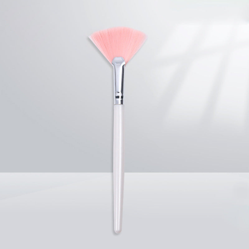 Portable Soft Fan Makeup Brush Tool for Face